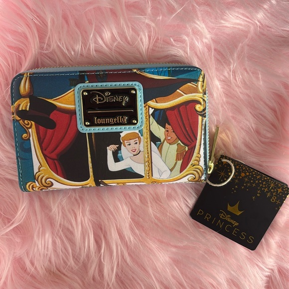 Loungefly Disney Cinderella Scenes Zip Around Wallet - Picture 4 of 12